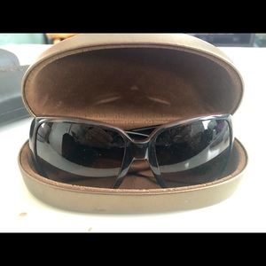 Gucci brown tortoise sunglasses